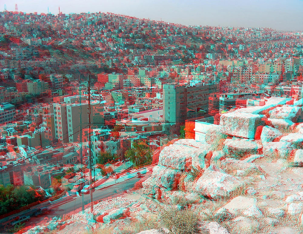 ap080527_017.jpg - Amman, die Hauptstadt der Haschemiten.
Ursprünglich gebaut auf Sieben Hügeln, inzwischen sind es 11 !